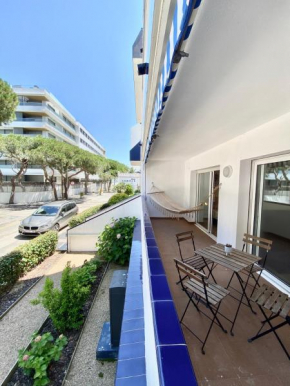 Habitat Barcelona Apartment  Castell-Platja d’Aro